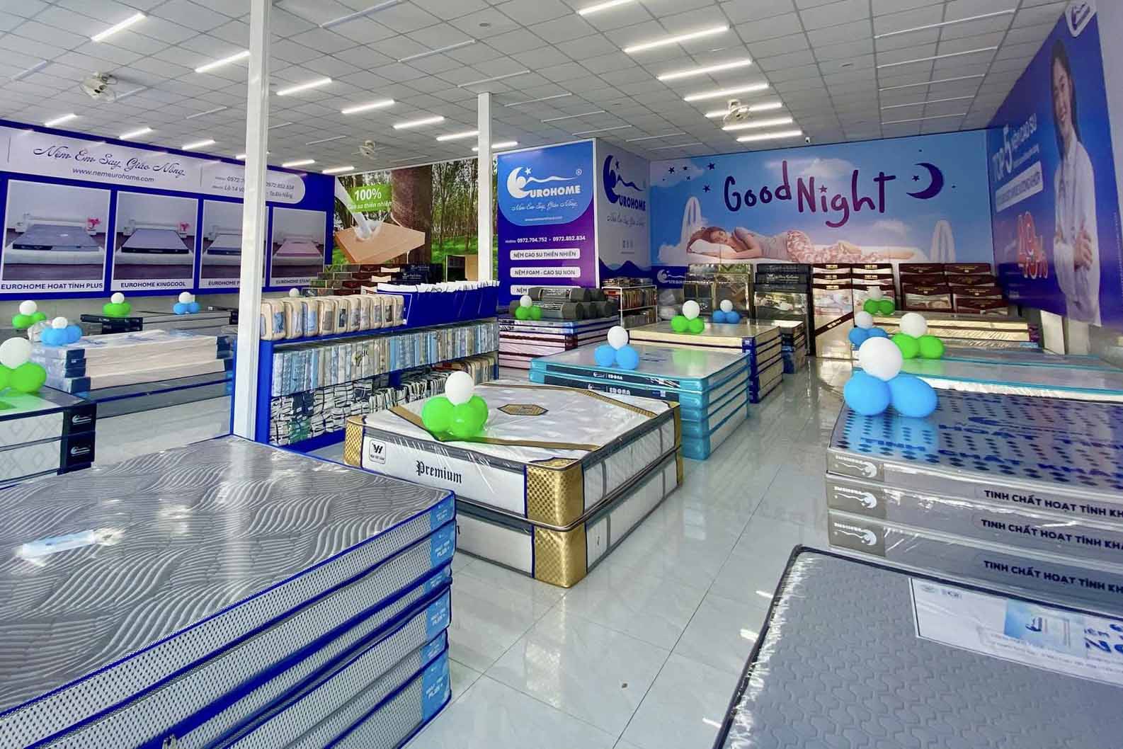 Hiện tại, nệm đang được bày bán trên toàn quốc ở các cửa hàng đại lý chính hãng.