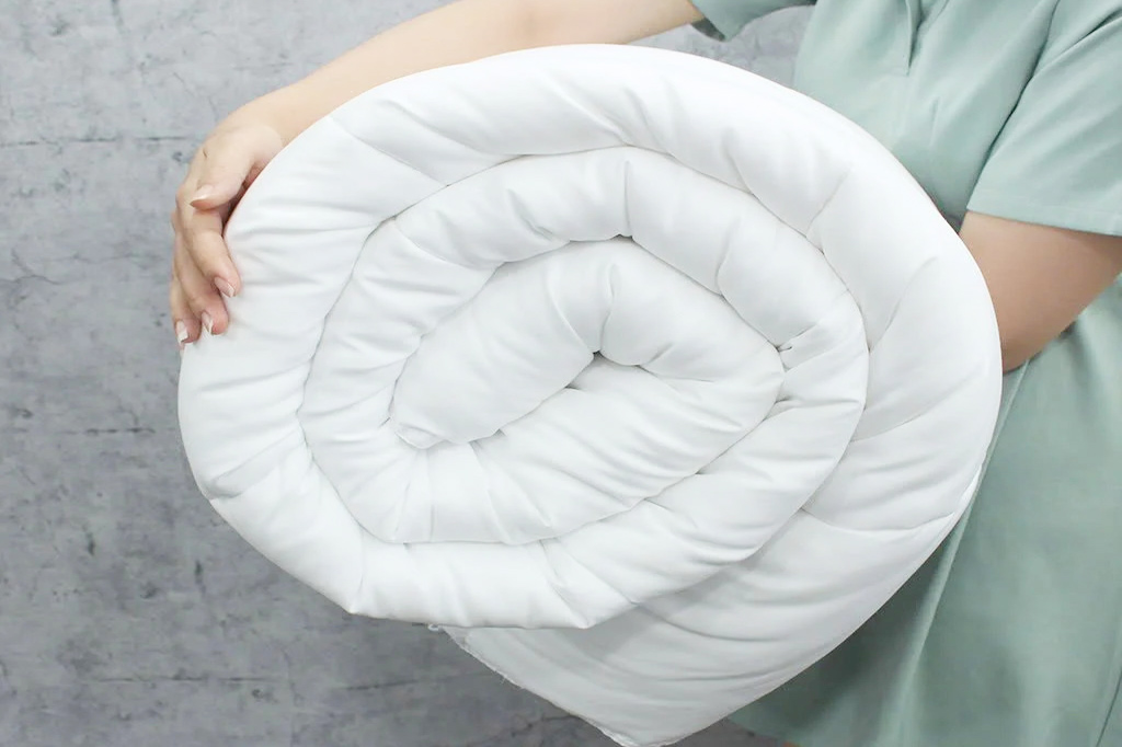 Ruột chăn dày thì cao khoảng 7-10cm