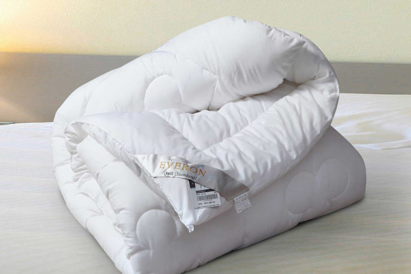 Ruột chăn Everon được thiết kế dày dặn