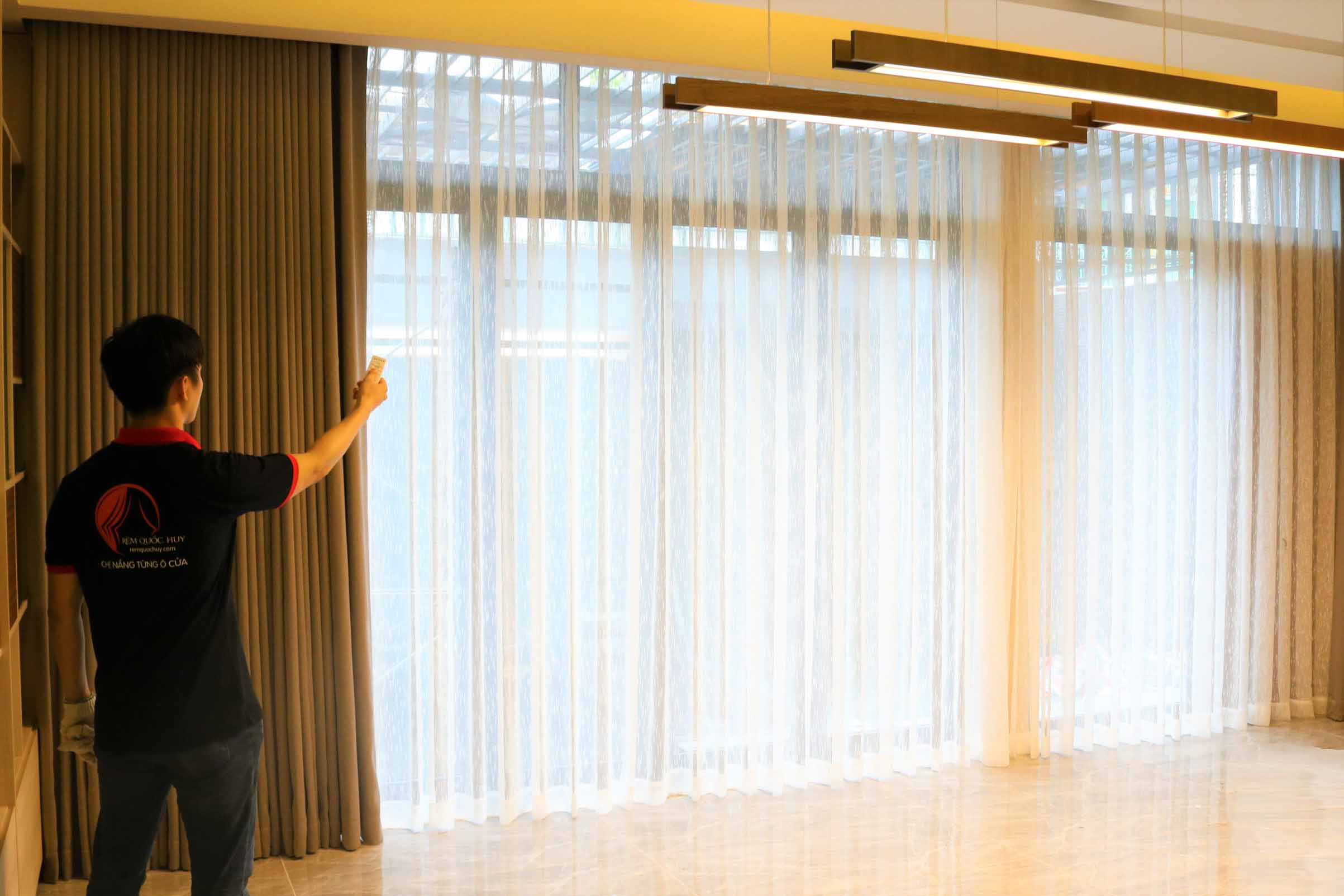 Rèm vải tự động đem đến nhiều tiện ích quan trọng.