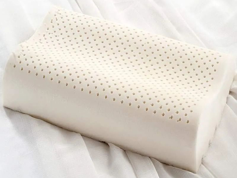 Thiết kế gợn sóng nâng đỡ đầu, cổ gáy rất tốt.