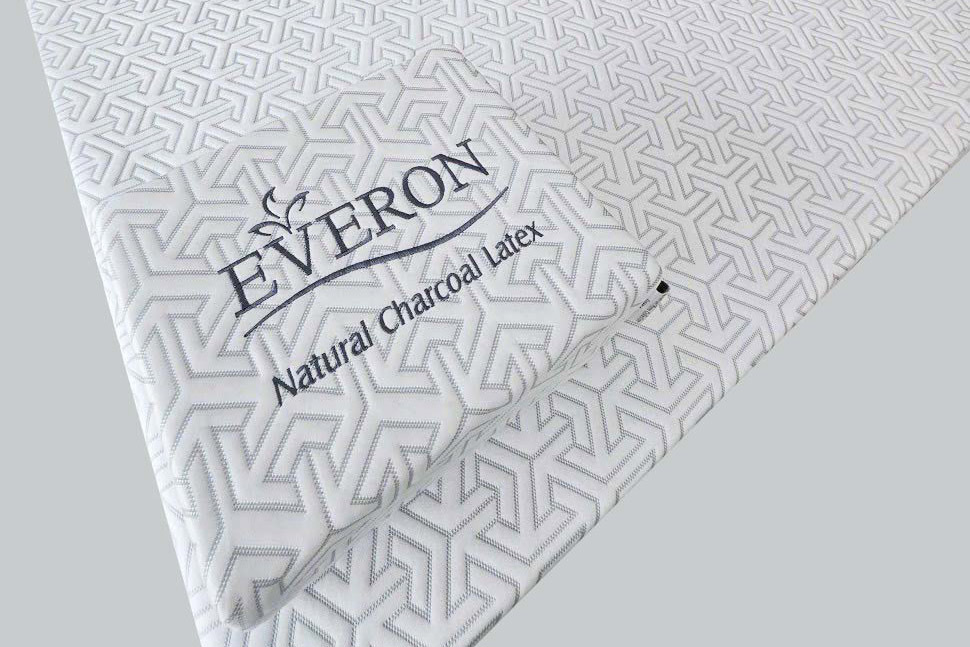 Nệm hãng Everon luôn có thiết kế toàn diện và hiện đại.