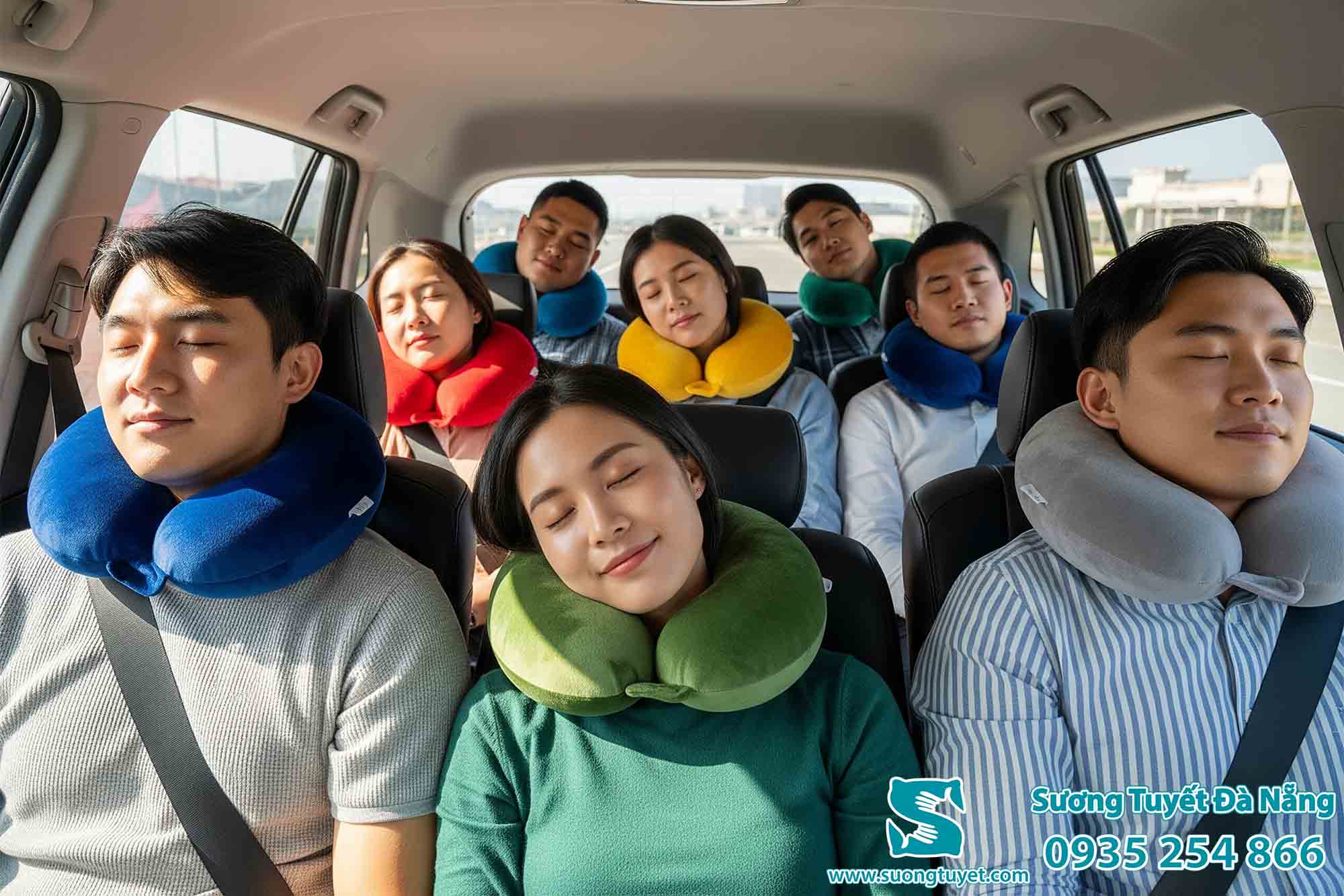 Gối cổ còn được dùng phổ biến cho khách du lịch.