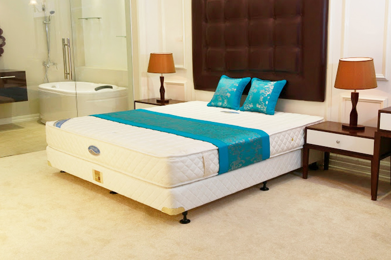 Nệm lò xo Hanvico đặc biệt phù hợp cho nhà nghỉ, khách sạn... với độ bền cao.