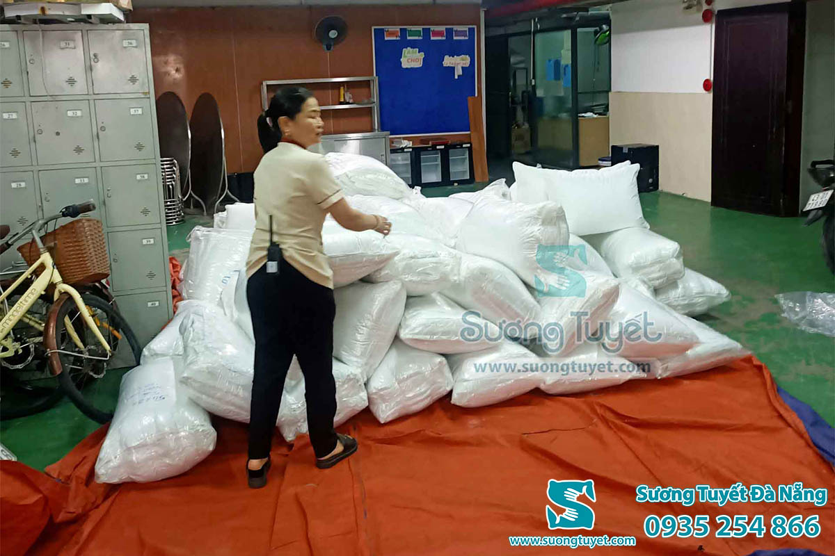 Một đơn hàng gối khách sạn Lê Hoàng Đà Nẵng.