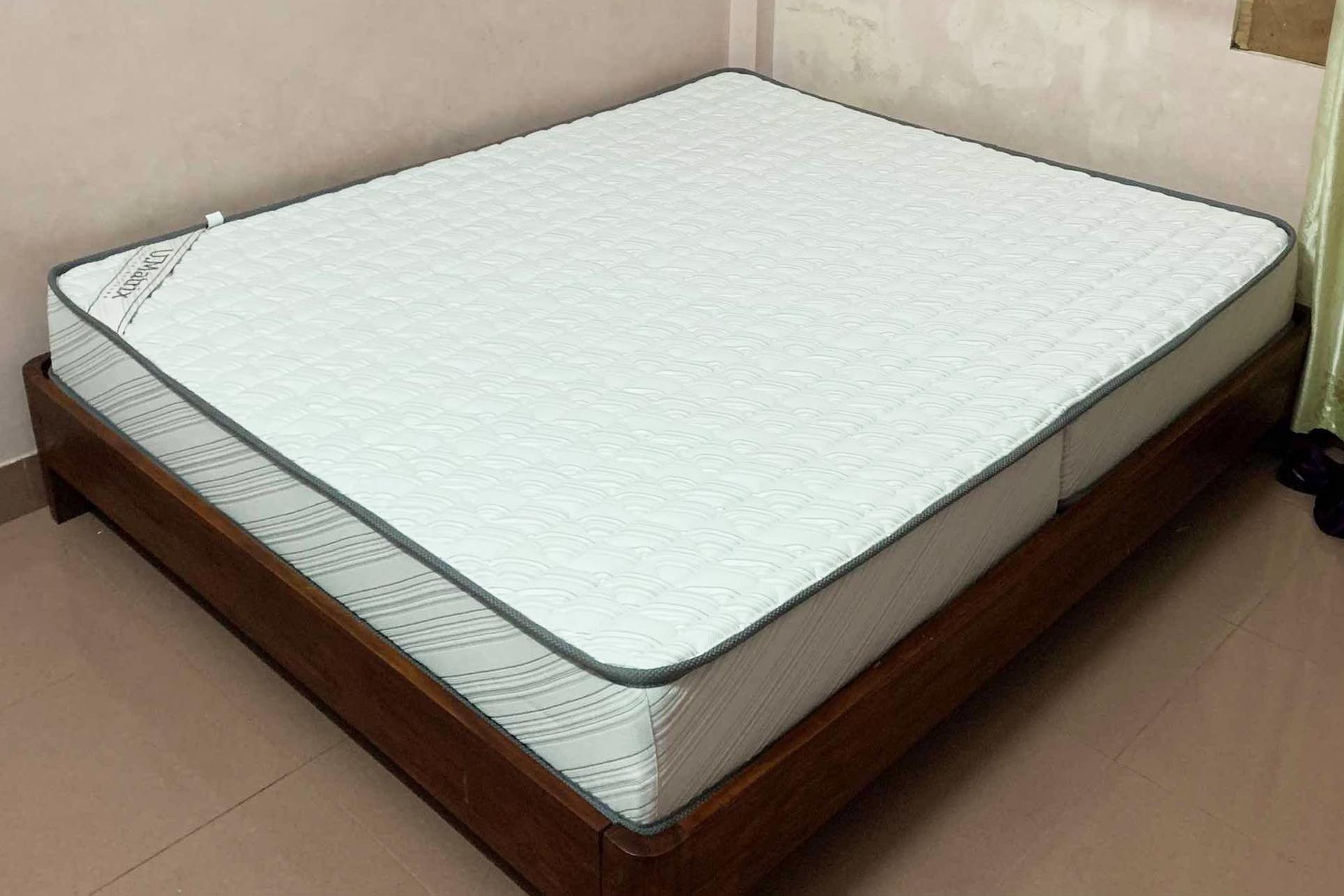 Nên đến các cửa hàng lớn chính hãng để mua được nệm Hanvico đúng chuẩn nhé/