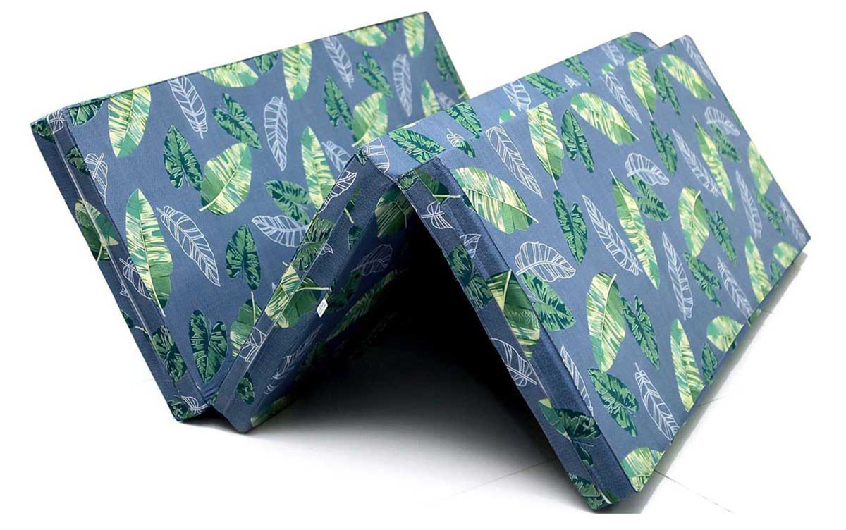 Đệm bông Hanviko thì được bọc bằng lớp vỏ cotton modal siêu mát.