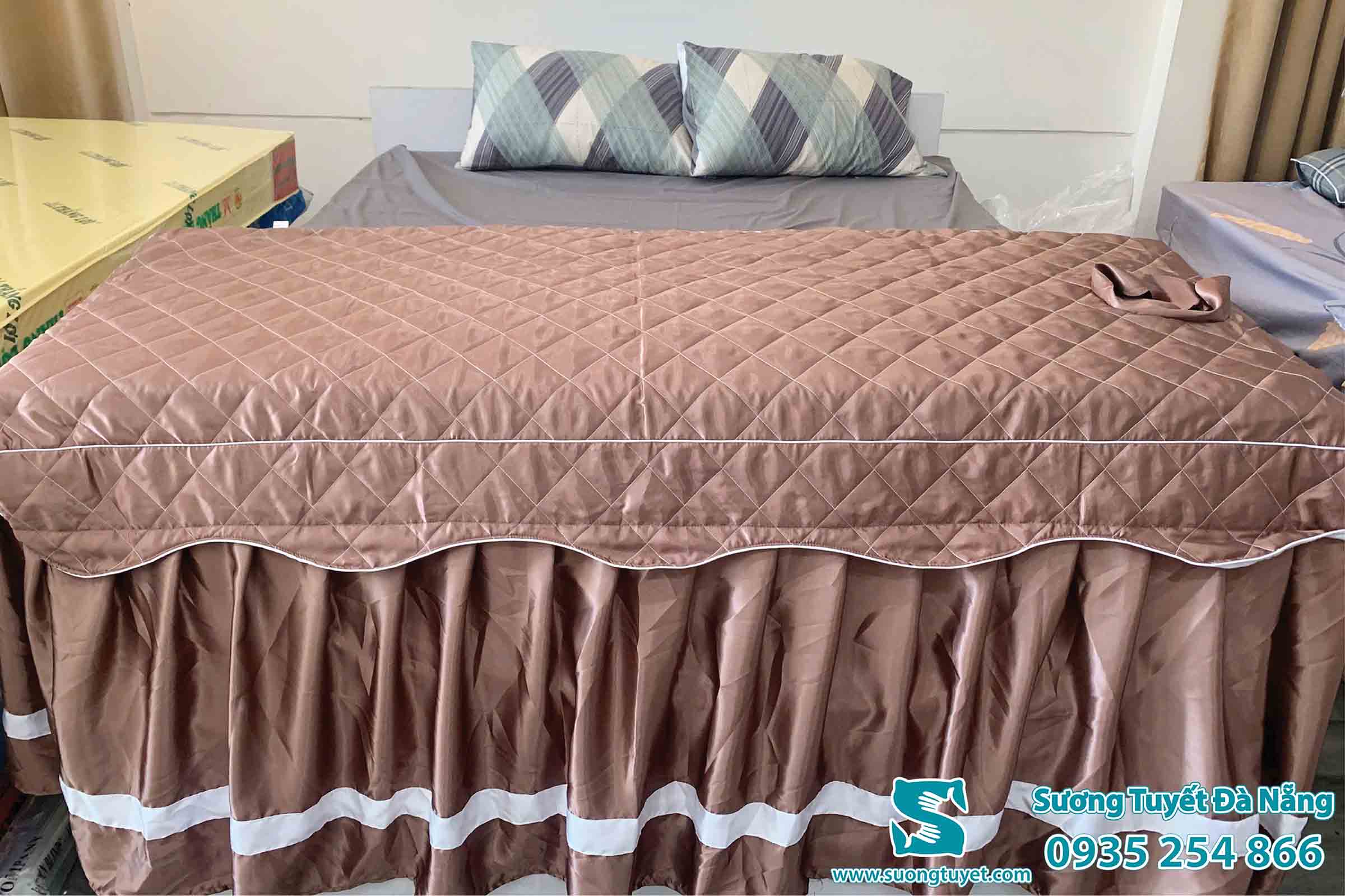 Màu nâu thể hiện sự hiện đại và mạnh mẽ, sạch sẽ và cảm giác ít bị đóng bụi.