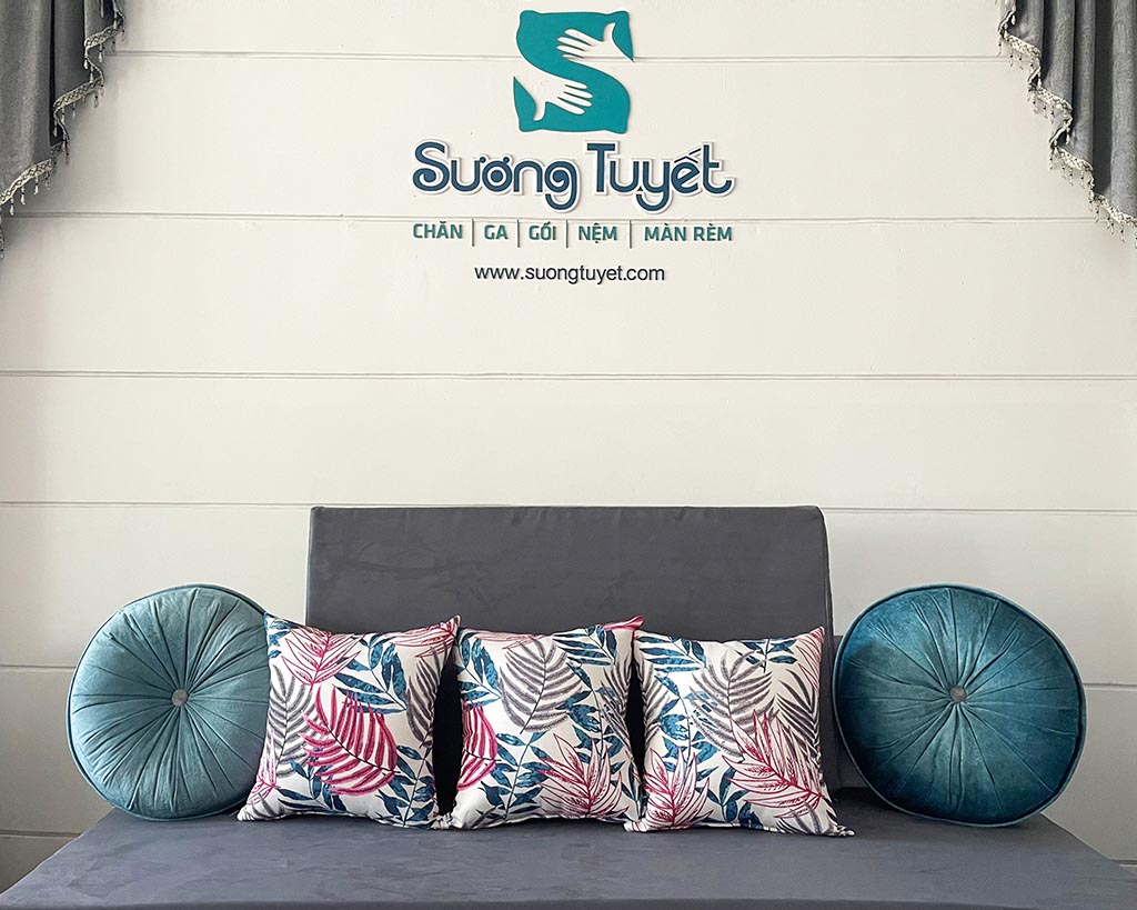 Đơn hàng nệm ghế Sương Tuyết tất bật ra lò.