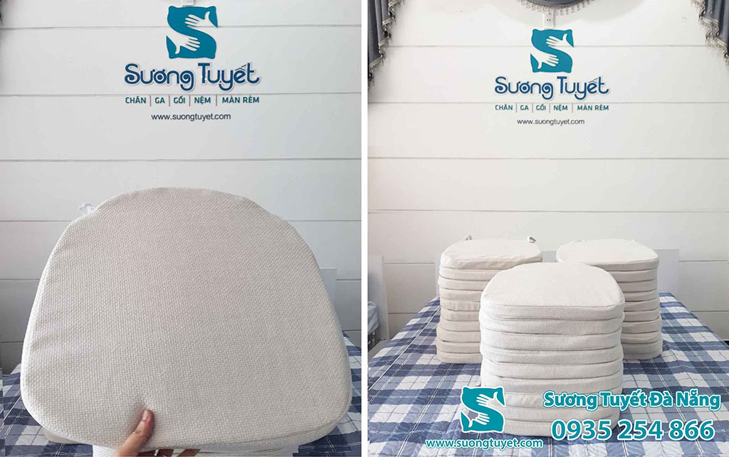 Cần mua nệm ghế nhà hàng tiệc cưới thì ib ngay.