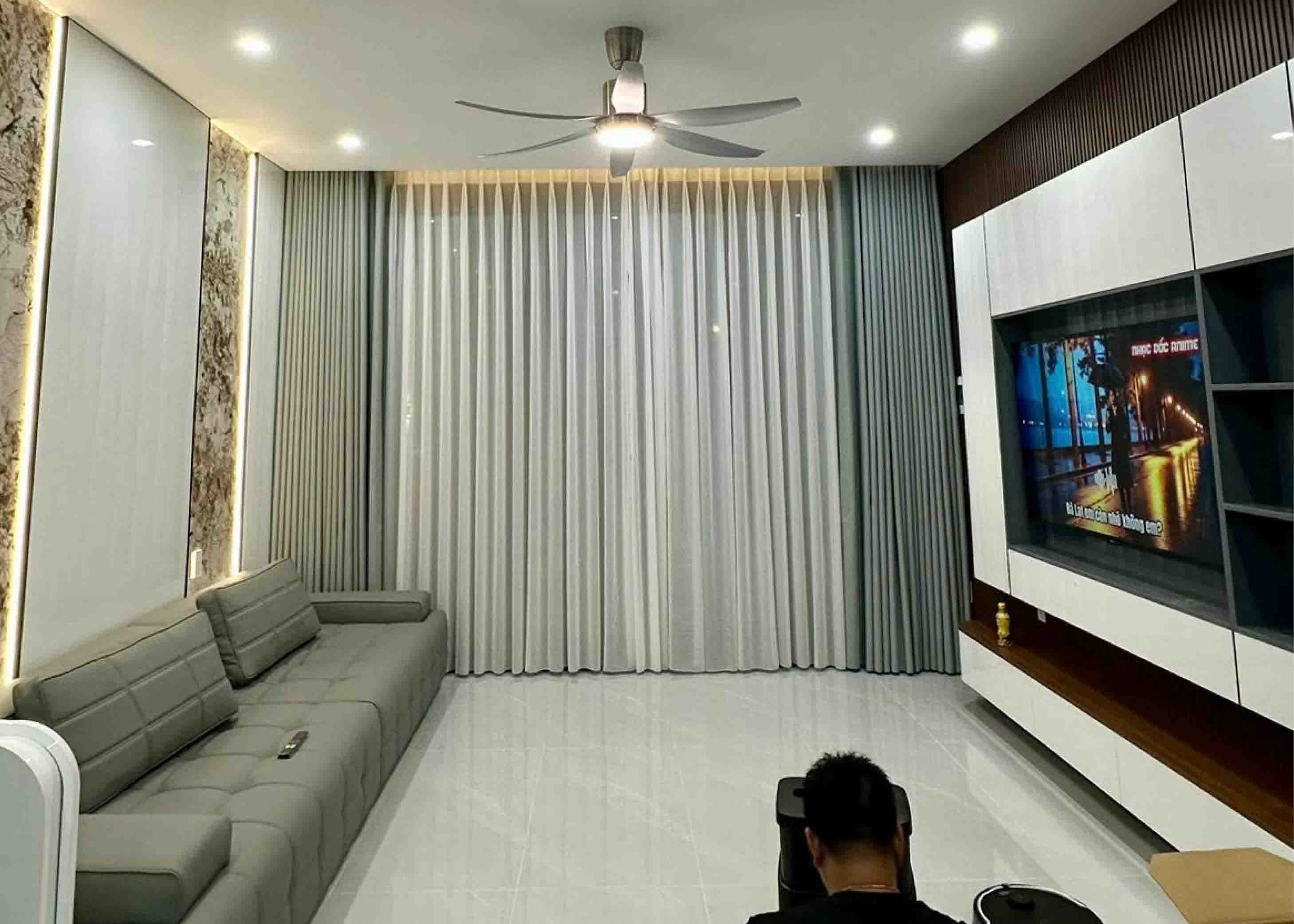 Rèm xanh ghi phù hợp làm rèm 1 lớp hoặc 2 lớp đều hài hòa.