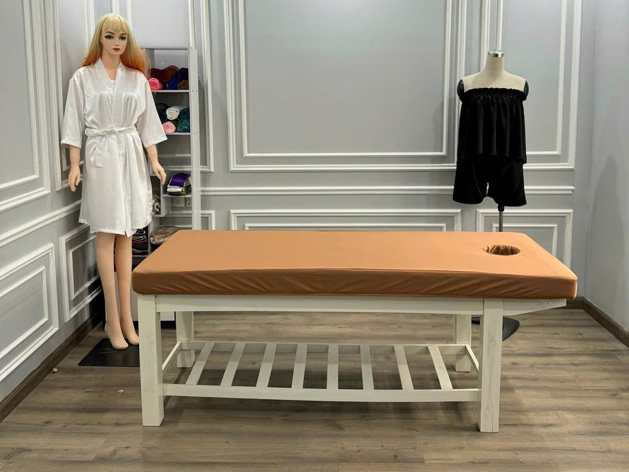 Mỗi tấm nệm giường bên Sương Tuyết giá khoảng từ 1.100.000đ/tấm