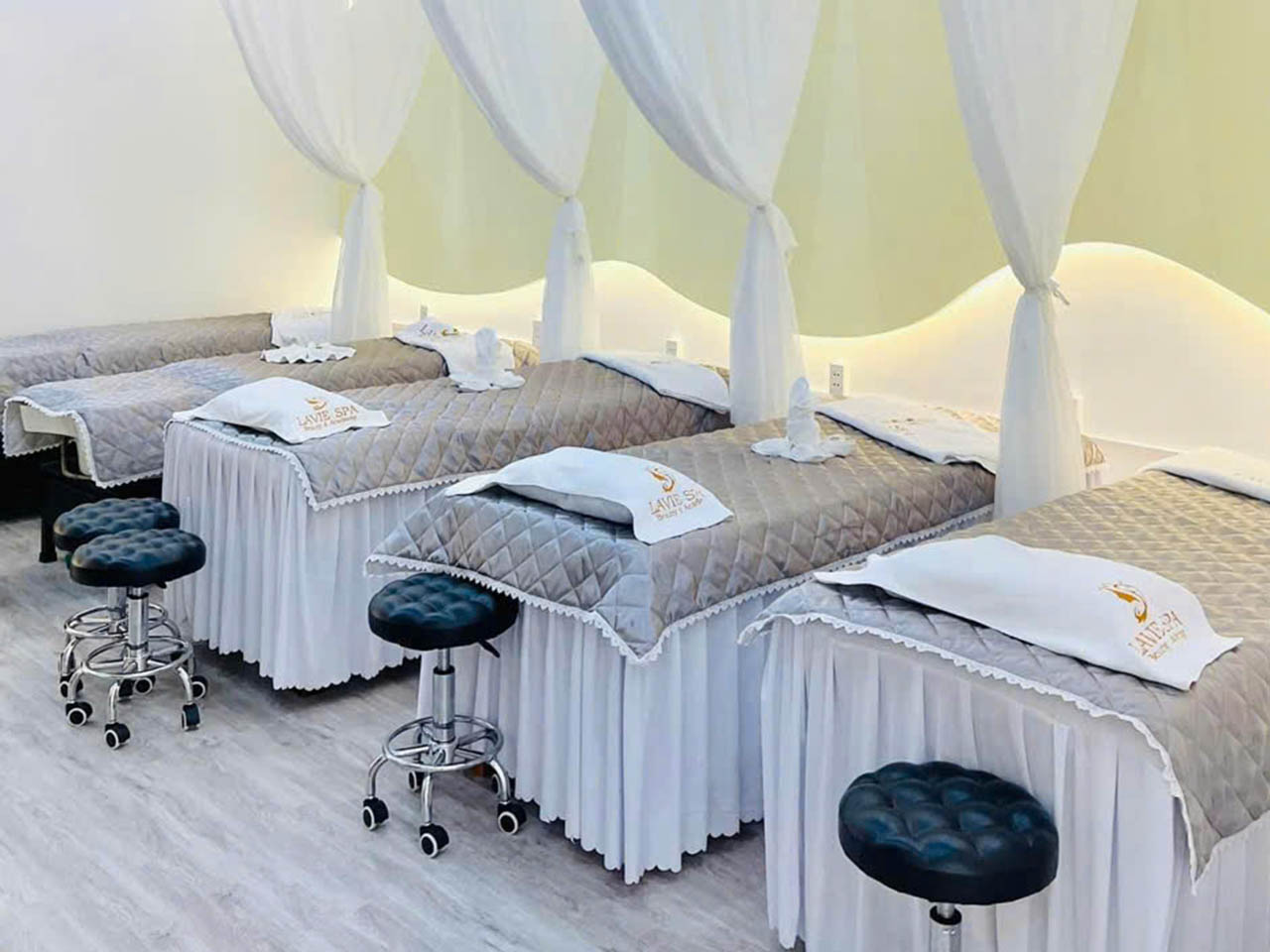 Ga phủ bèo đẹp mắt hơn hẳn ga chun.