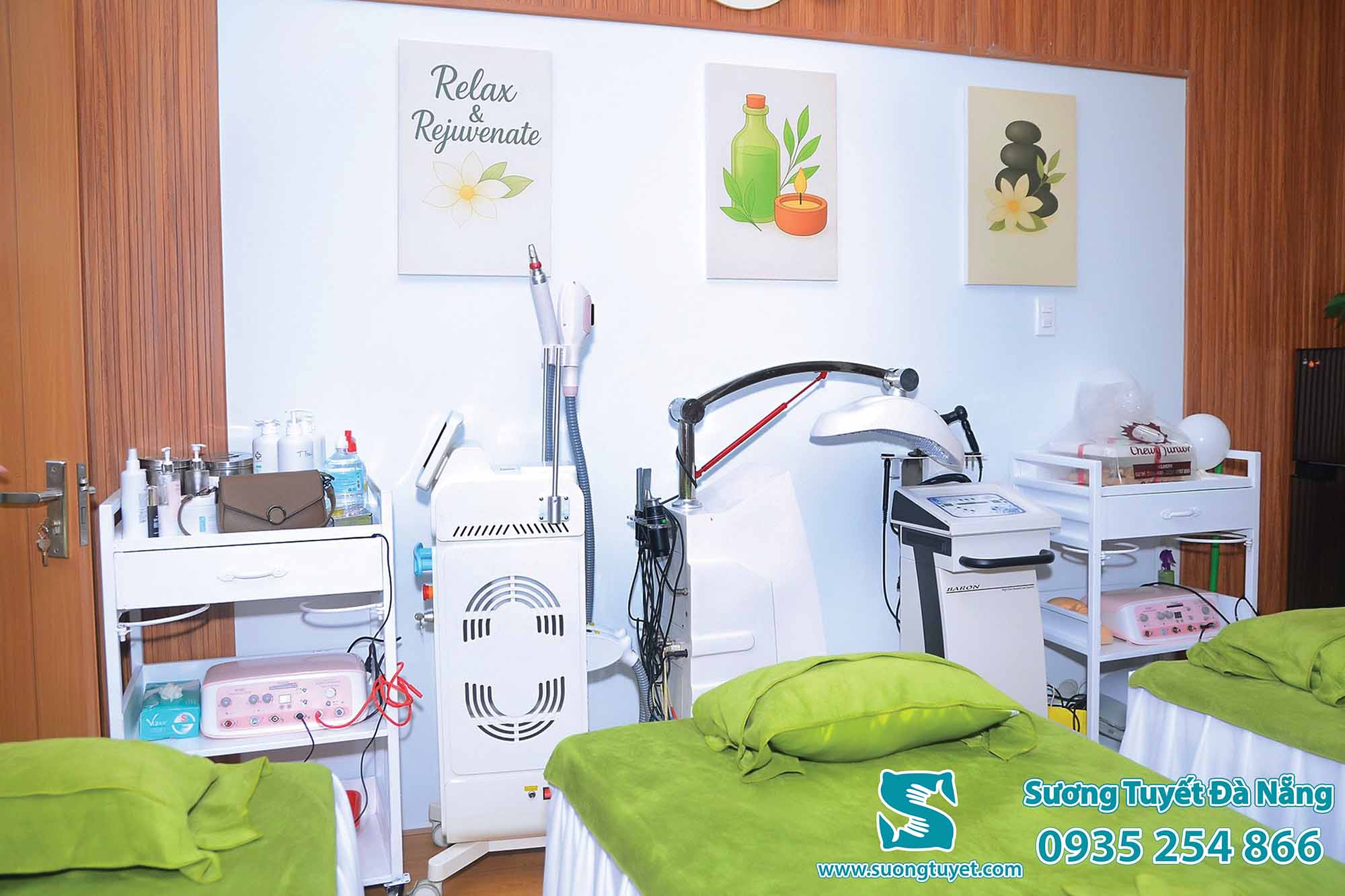Liên hệ ngay Sương Tuyết để đặt chăn ga gối, giường spa nhé!