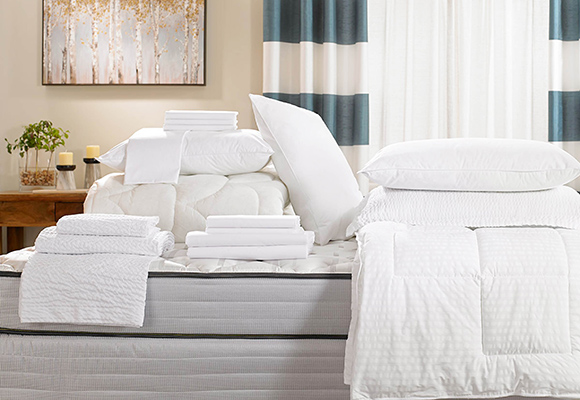 Combo chăn ga gối nệm đều được cung ứng trọn gói.