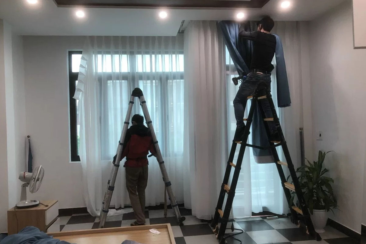 Dịch vụ sửa rèm vải tận nơi, chi phí rẻ.