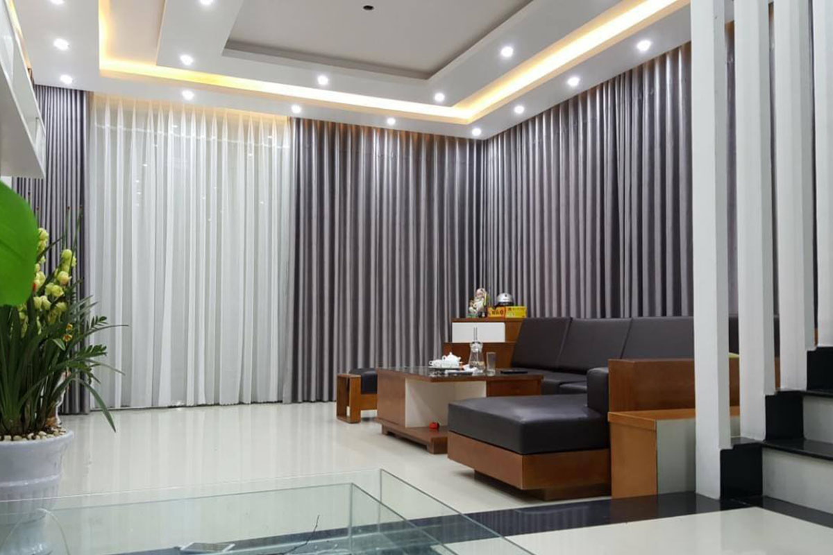 Thi công rèm 2 lớp tự động cho căn hộ.