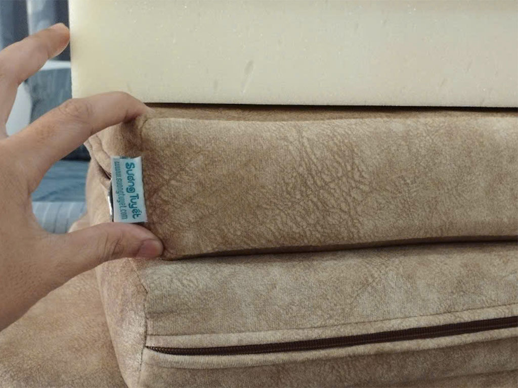 Chọn độ dày nệm ghế phù hợp với không gian.