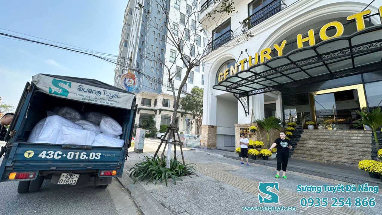 Đơn hàng phụ kiện khách sạn Century Hotel.