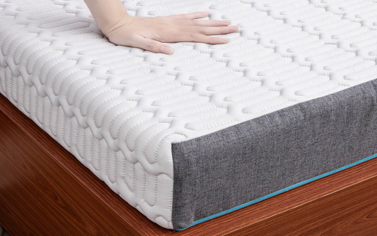 Vỏ nệm thiết kế đặc biệt với các nốt sần như massage êm ái và mát mẻ.