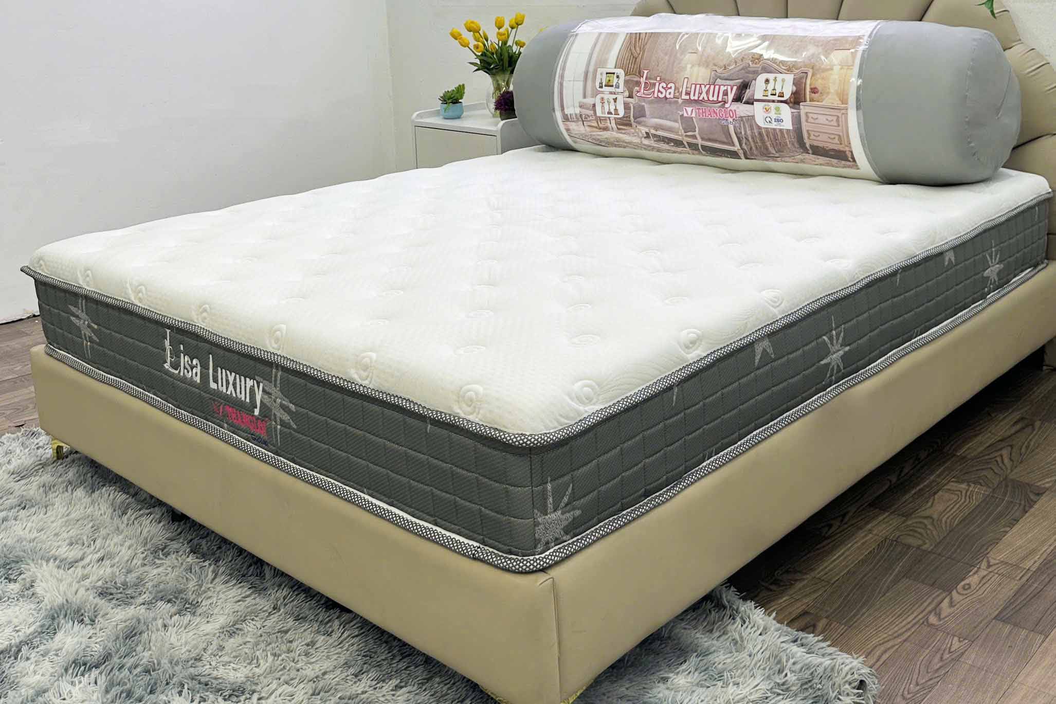 Nệm lò xo Thắng Lợi Lisa Luxury chần viền chắc chắn.