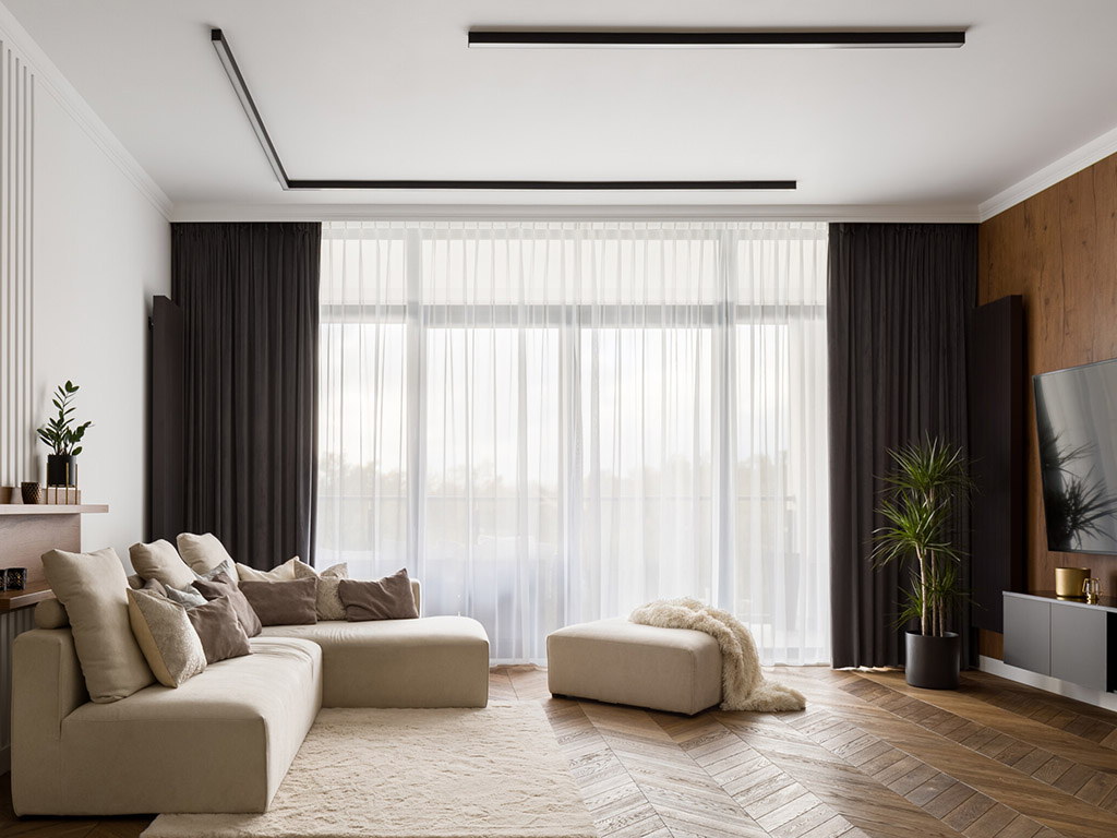 Rèm biệt thự âm trần tôn vinh vẻ đẹp của biệt thự cao cấp.