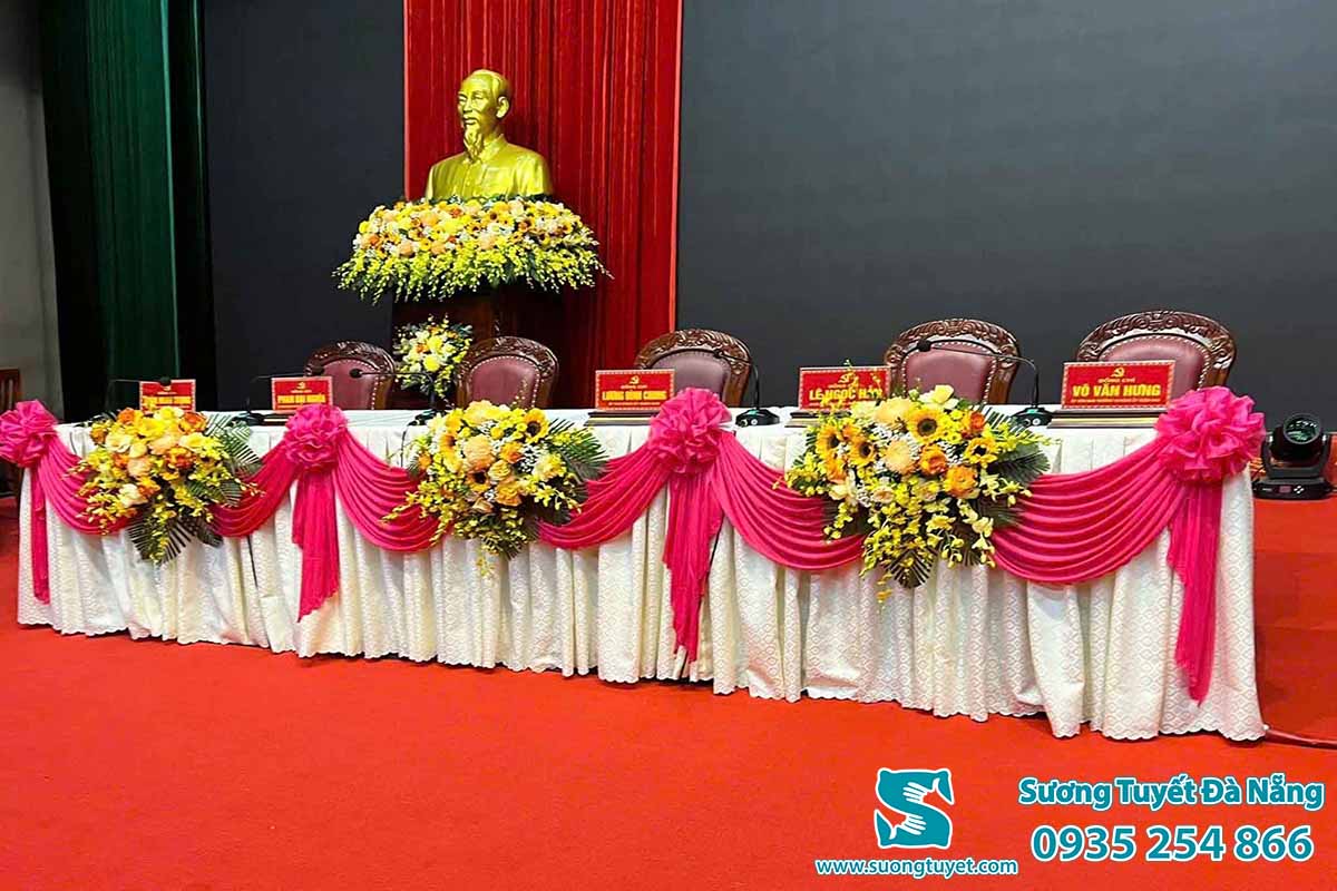 Khăn bàn sự kiện sang trọng tại Quân khu V