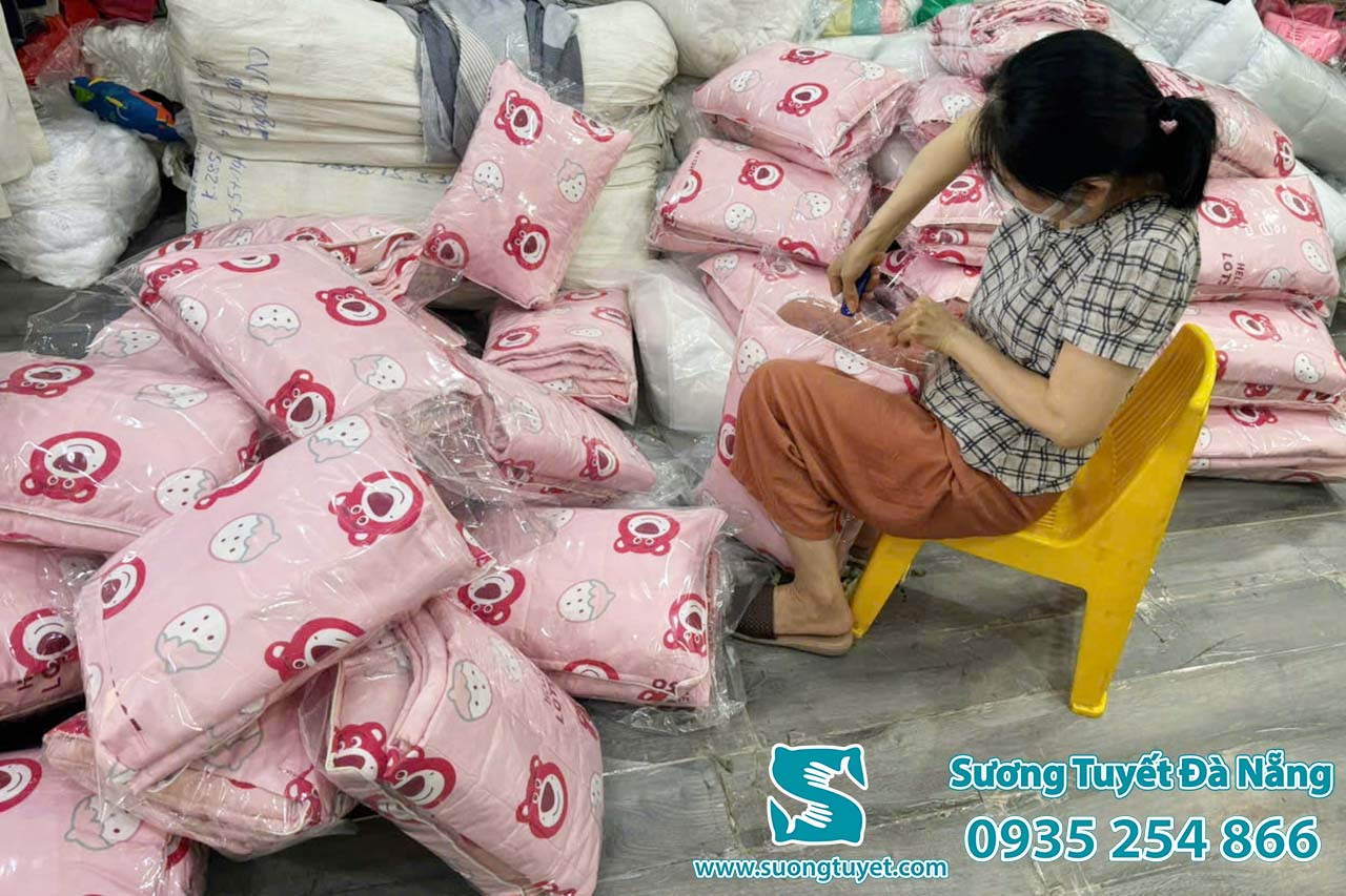 Từng sản phẩm dù là từ thiện cũng cần được bao bọc chỉn chu.