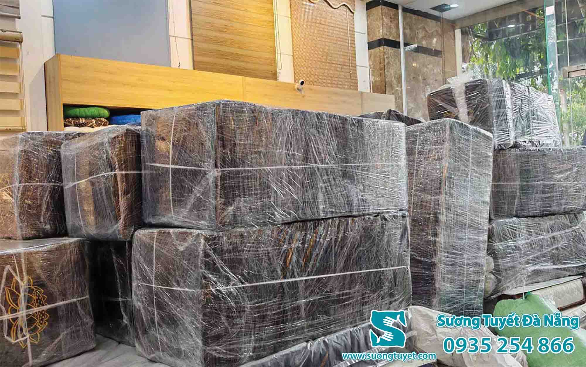 Nệm lót ngồi thiền còn được gọi là bồ đoàn, tọa cụ...