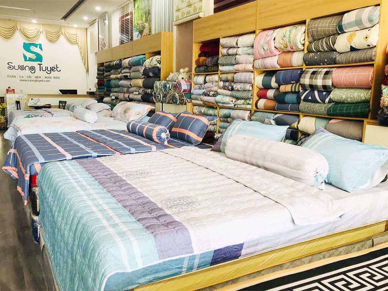 Xưởng sản xuất chăn ga gối khách sạn Sương Tuyết.