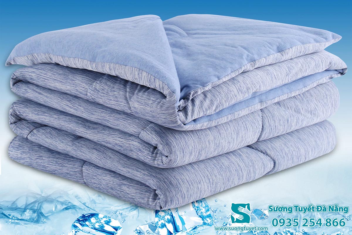 Mền tencel cotton có giá phù hợp với thị trường.