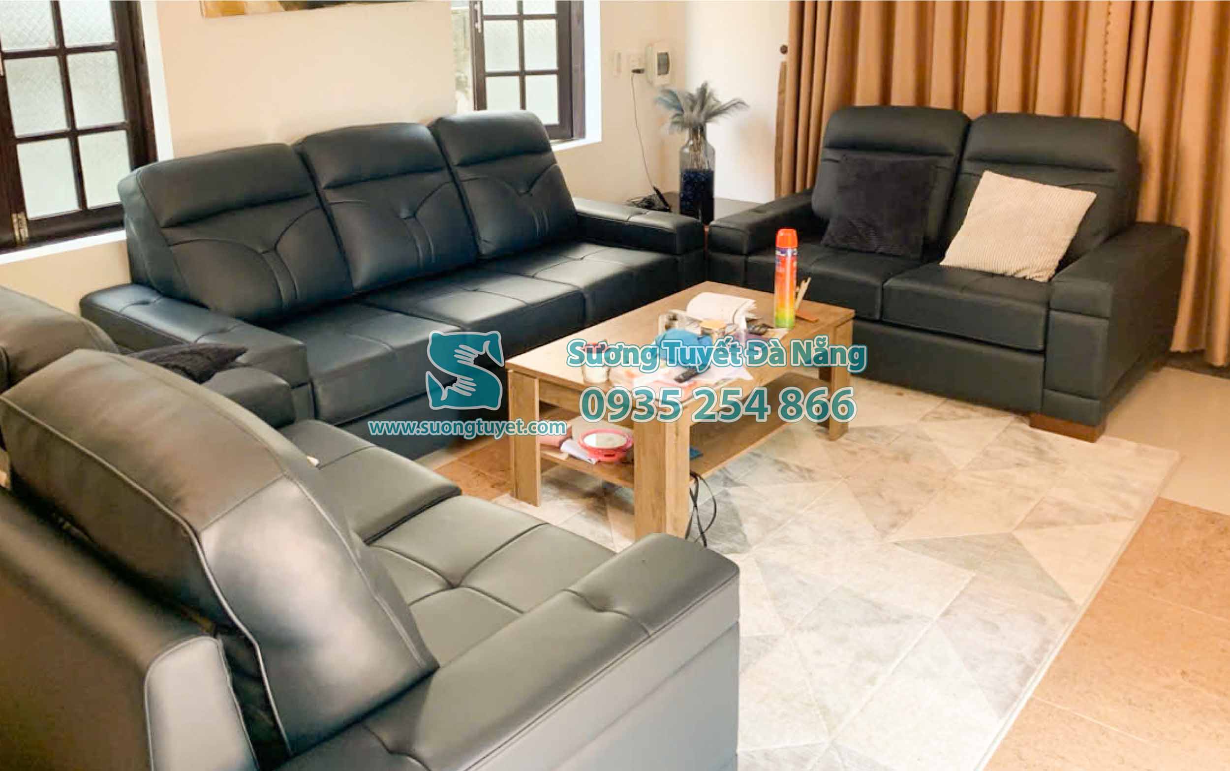 Bộ mặt của phòng khách cần được trau chuốt lại sau nhiều năm.
