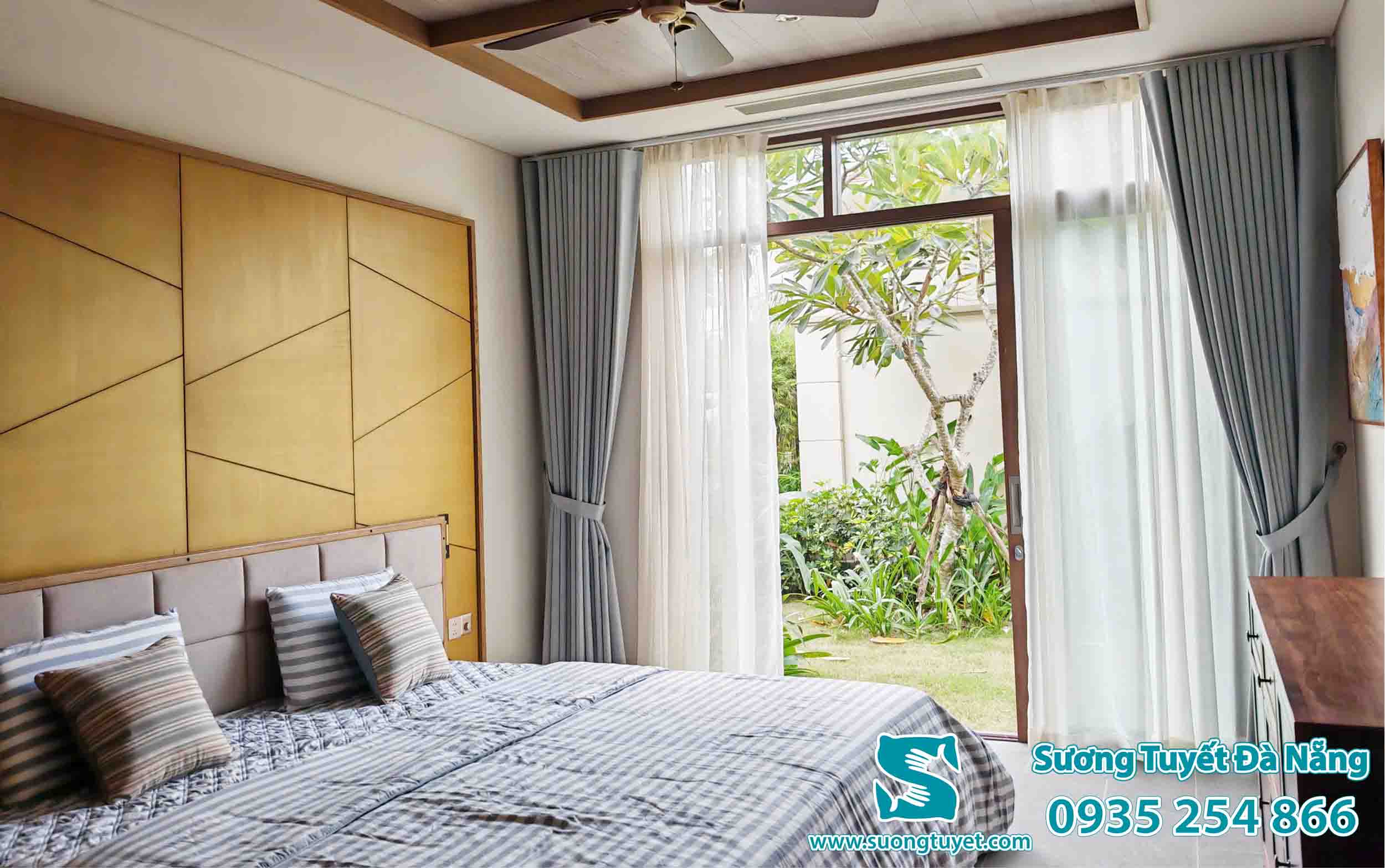 Từng sóng rèm 2 lớp hiện lên nổi bật và tinh tế.