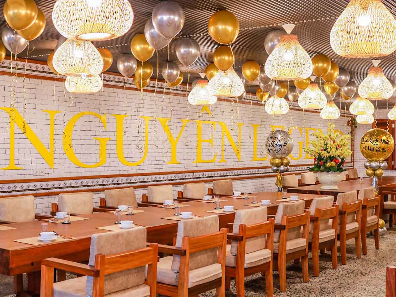 Quán cà phê Trung Nguyên đã đúng đắn khi mua nệm ghế Sương Tuyết.