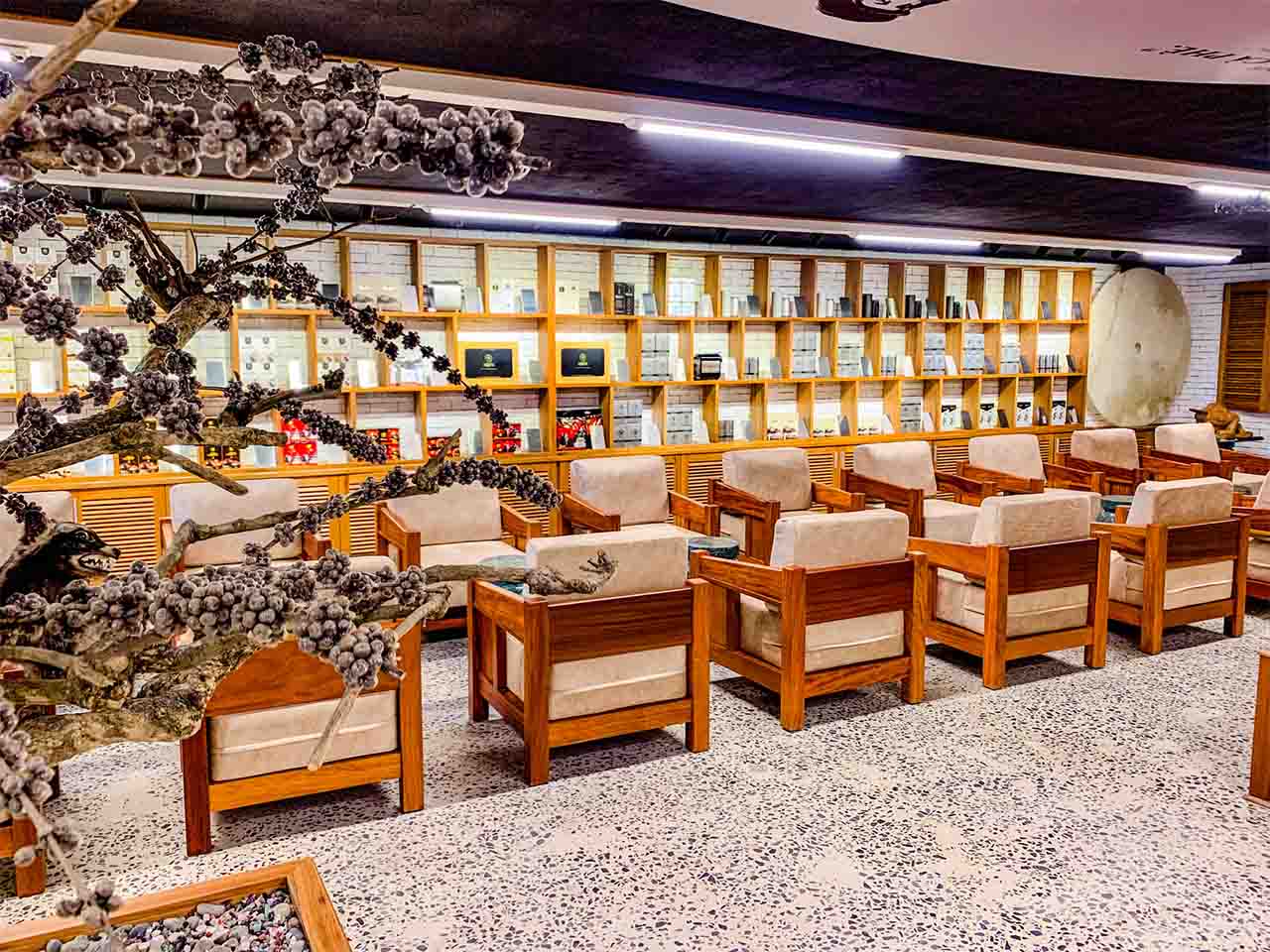 Độ dày nệm ghế gỗ có nhiều size 5cm-20cm đa dạng.