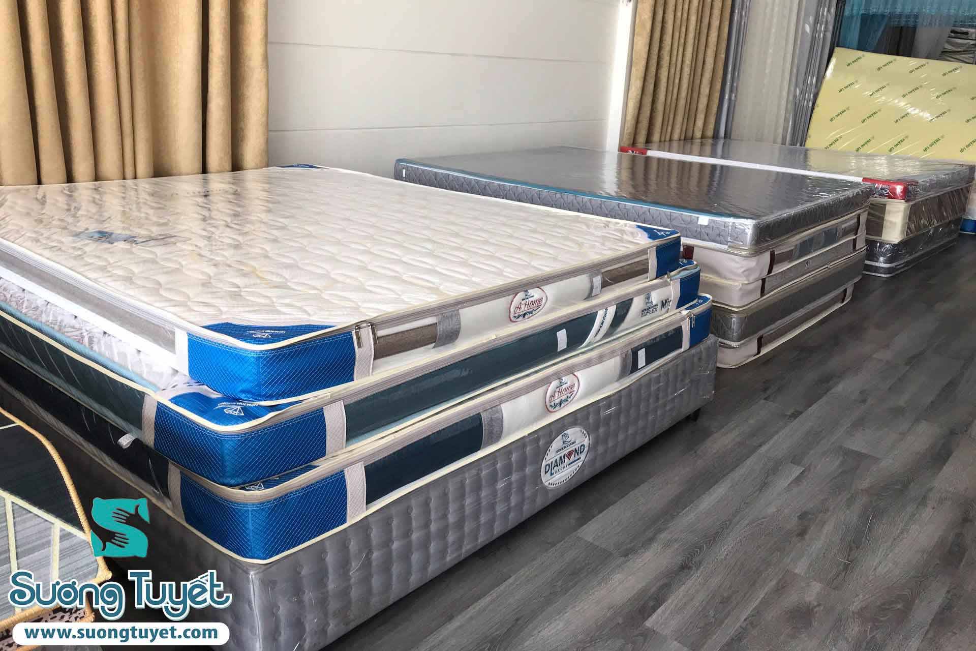 Sương Tuyết Đà Nẵng chuyên cung cấp các dòng nệm lò xo các loại.
