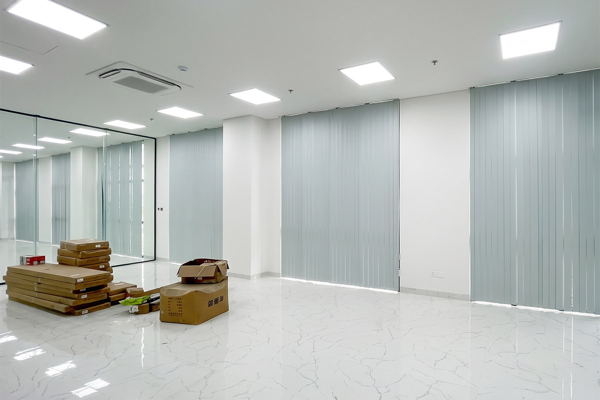 Vẻ đẹp hài hòa của rèm lá với không gian.