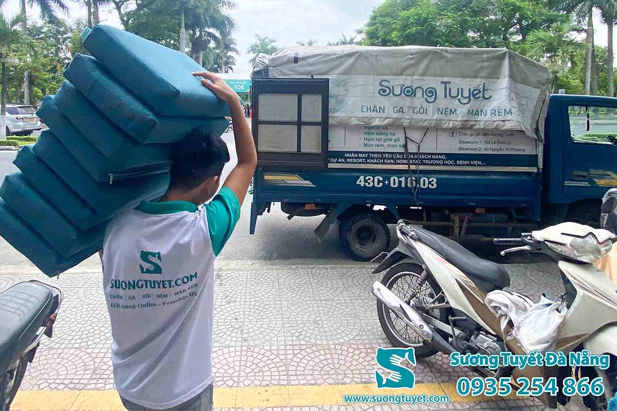 Sương Tuyết cung cấp nệm lót ghế toàn quốc.