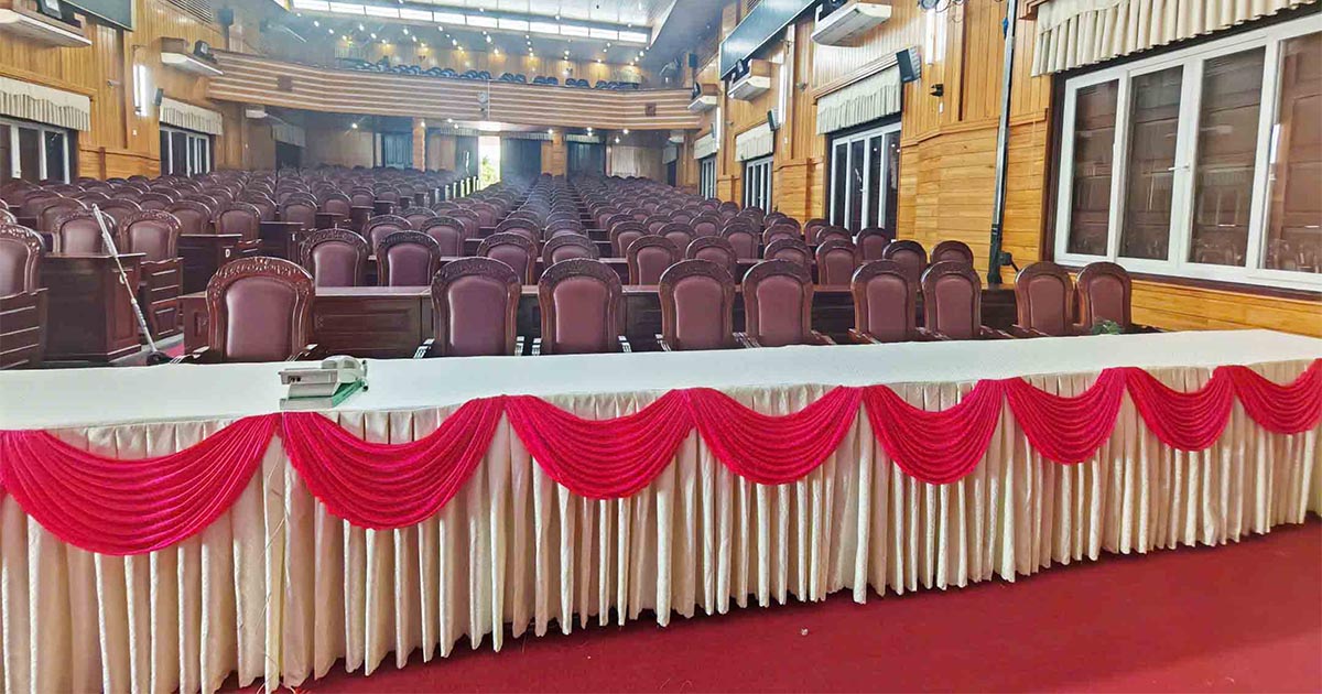 Cung Cấp Khăn Bàn Hội Trường Sự Kiện Đảng Bộ Quân Khu V Đà Nẵng